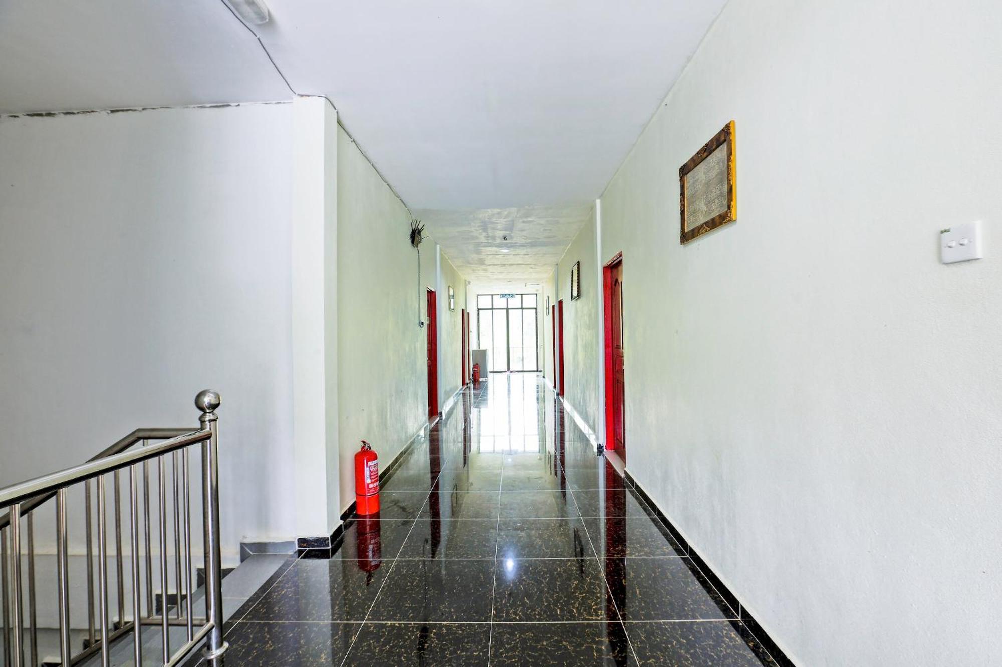 Oyo 89933 Nun Hotel Jeli المظهر الخارجي الصورة