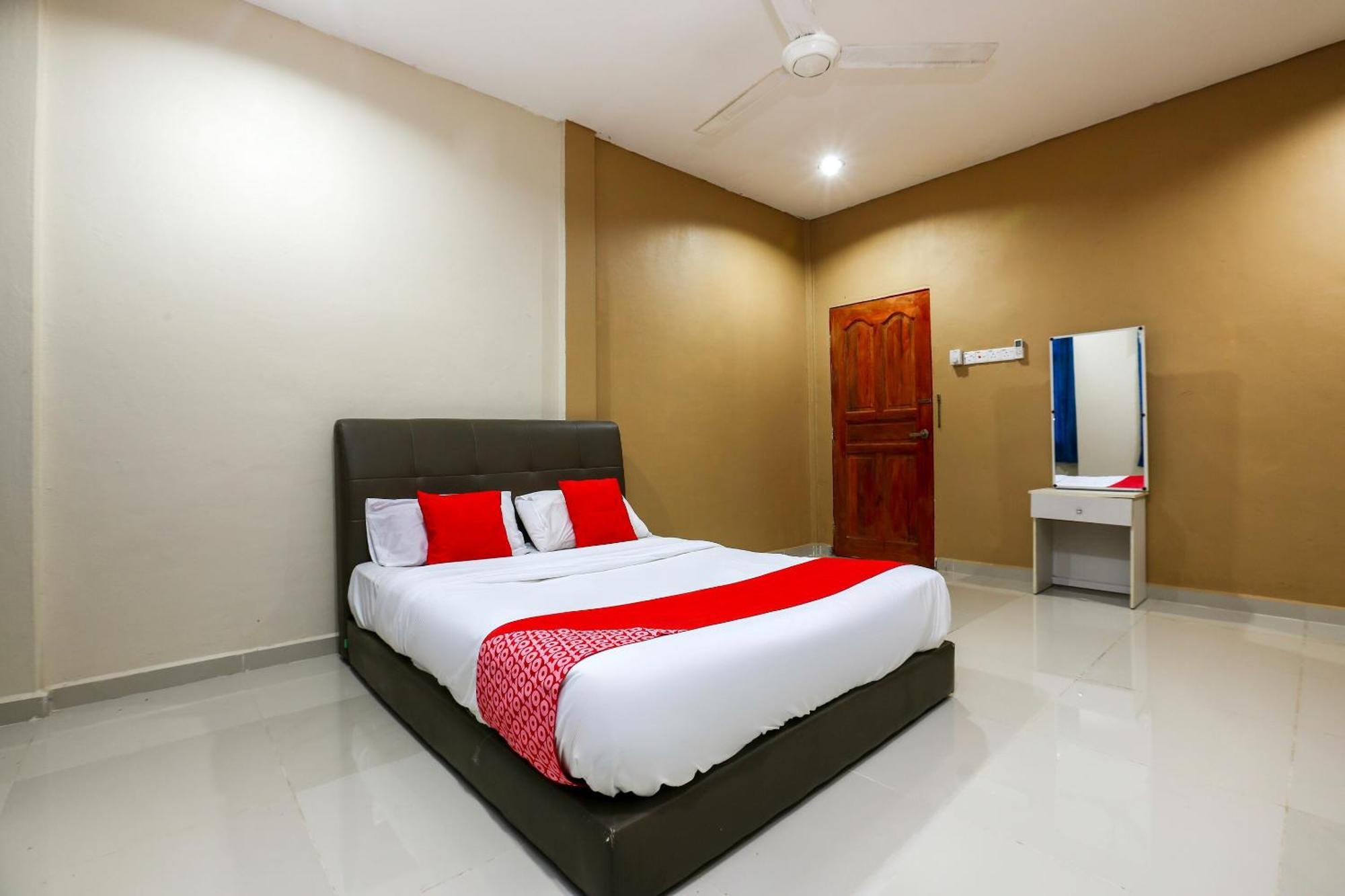 Oyo 89933 Nun Hotel Jeli المظهر الخارجي الصورة