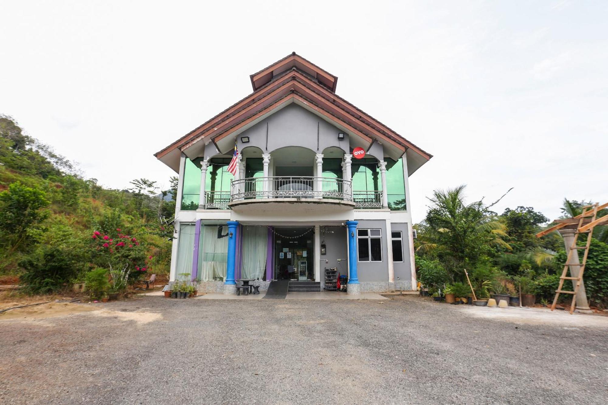 Oyo 89933 Nun Hotel Jeli المظهر الخارجي الصورة