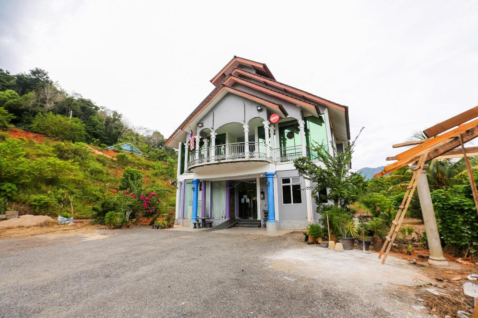 Oyo 89933 Nun Hotel Jeli المظهر الخارجي الصورة